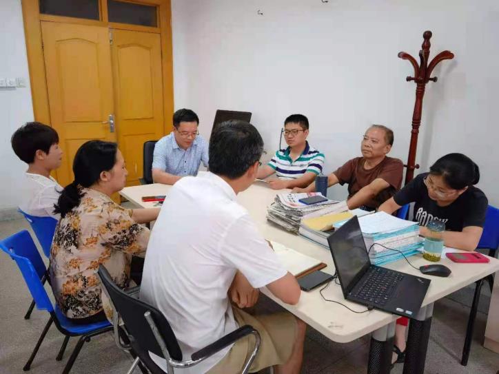 张经理党课照片